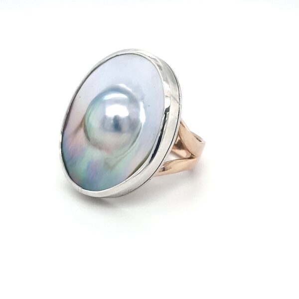 9K YELLOW GOLD AND STIRLING SILVER ABROHLOS MABE PEARL RING._1