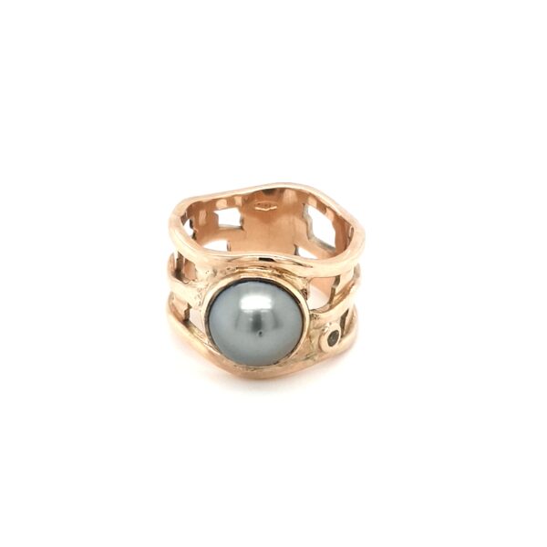 Coral Bay Collection Half Pearl Ring_0