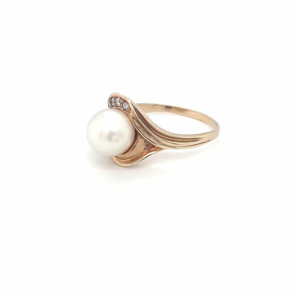 Leon Bakers 9K Yellow Gold Broome PEarl and Diamond Ring_1