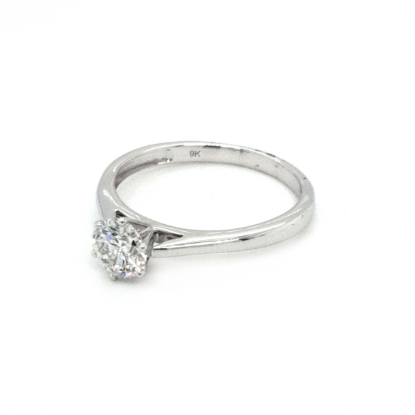 Royal Diamond 9K White Gold Solitare Engagement Ring_1