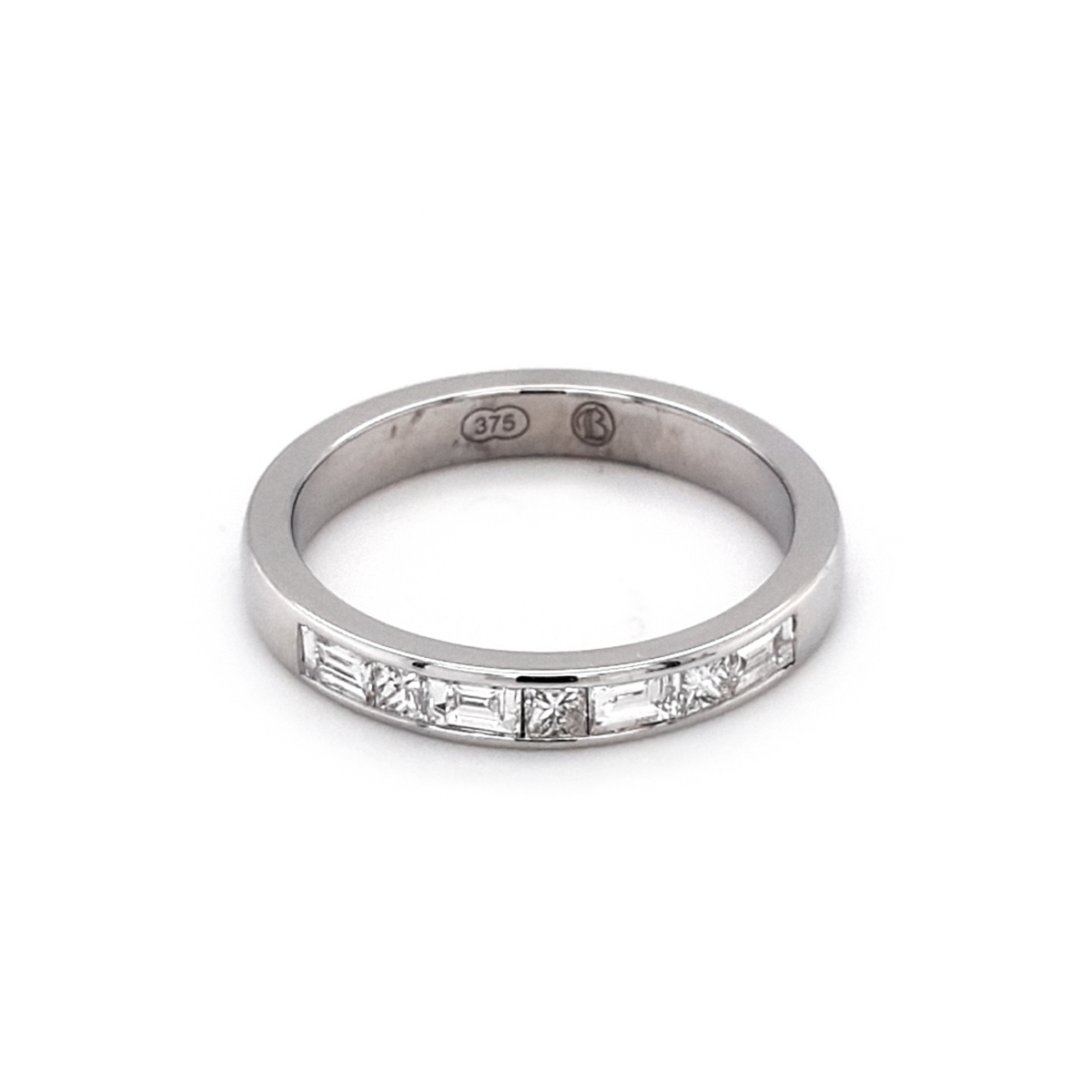 Leon Baker 9K White Gold and Diamond Anniversary Ring_0