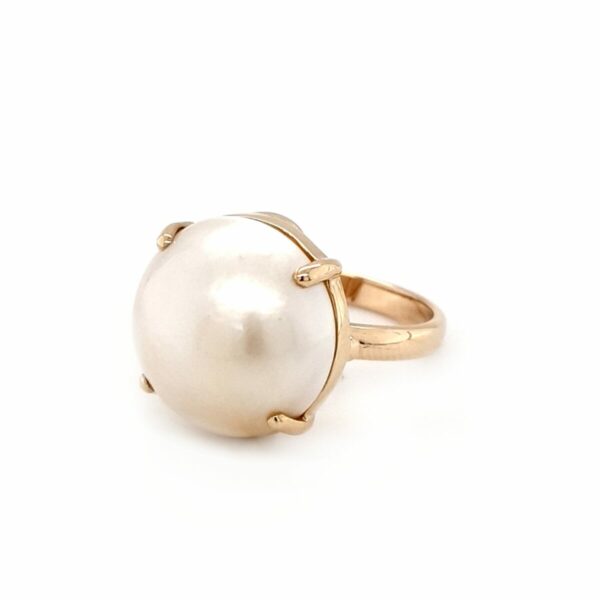 Leon Baker 9K Yellow Gold and White Freshwater Mabe Pearl Ring_1