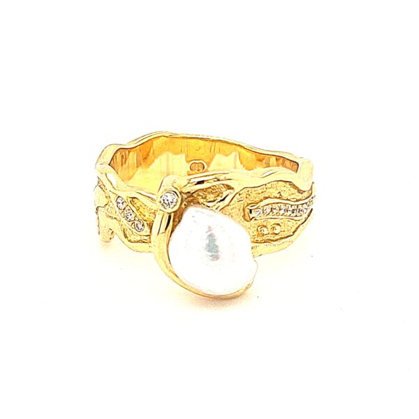 Leon Baker 18K Yellow Gold Broome Keshi Pearl and Diamond Ring_0