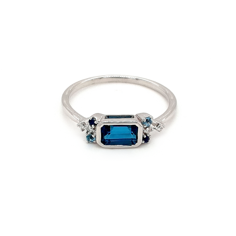 Leon Baker 9K White Gold London Blue Topaz and Diamond Ring_0