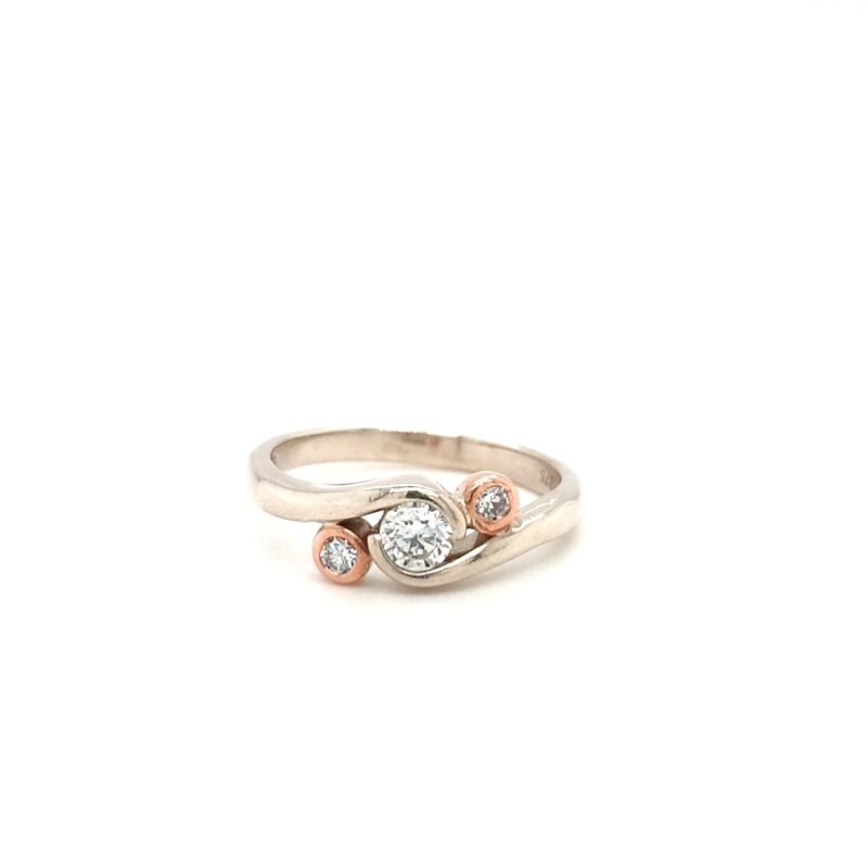 Homemade 9k White Gold Ring with Rose Gold Setting_0
