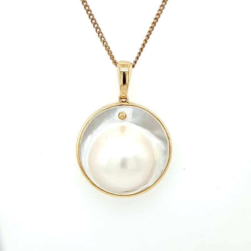 Leon Baker 9k Yellow Gold Broome Mabe Pearl Pendant_0