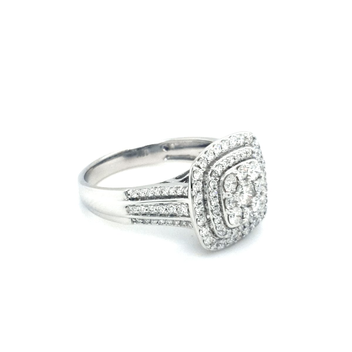 Royal Diamond 18k White Gold Ring_1