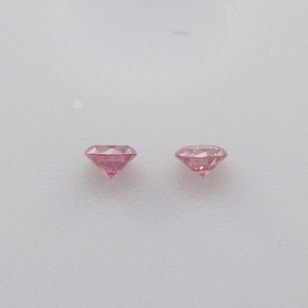 Two 0.012ct 3PP RBC Argyle Pink Diamonds_2