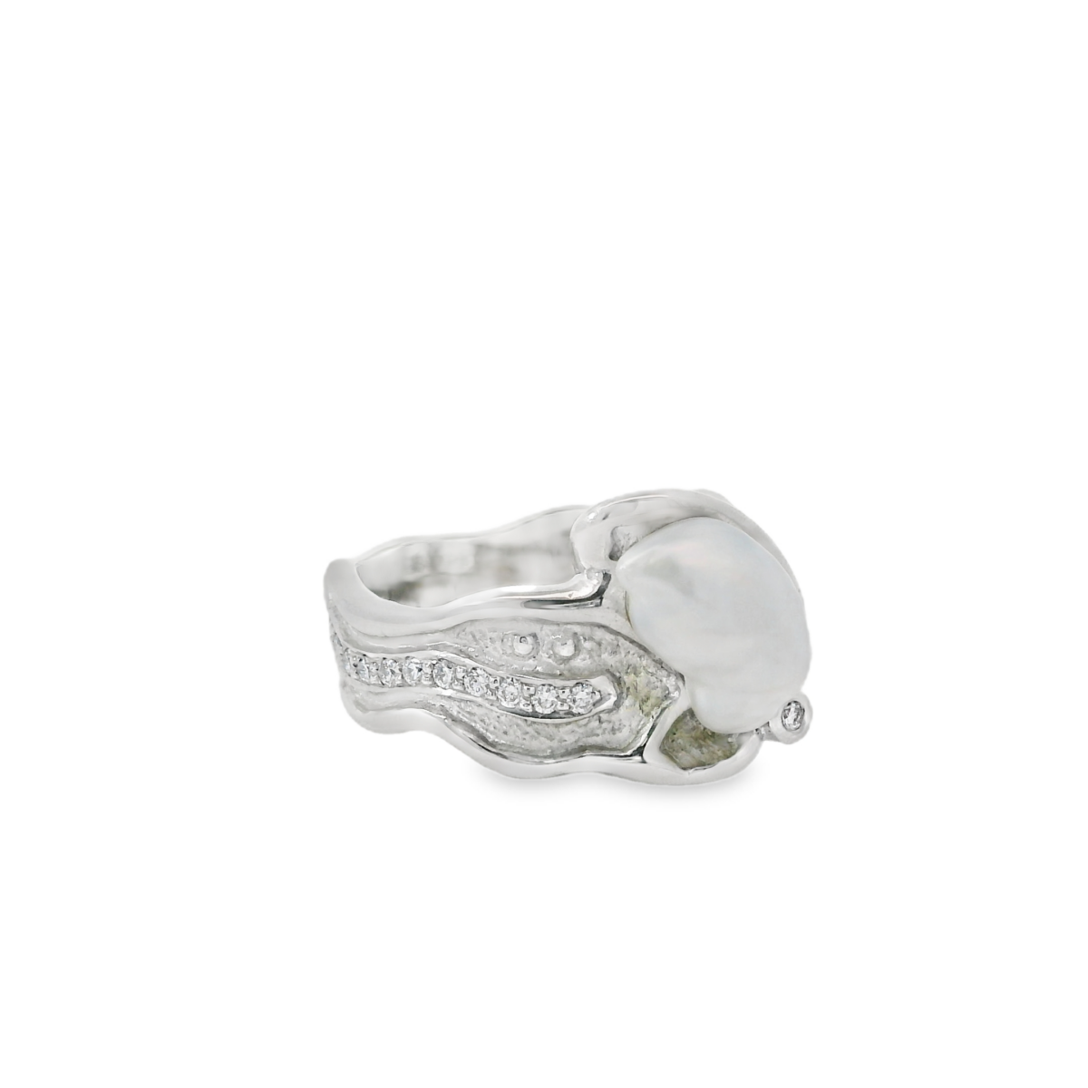 Leon Baker 18K White Gold Broome Keshi Pearl and Diamond Ring_1