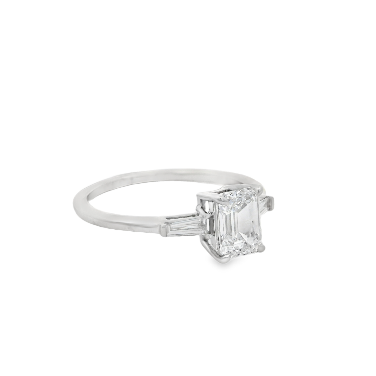 8KWG 1ct Emerald Cut Lab Diamond 2X 0.10ct Lab Diamond Engagement Ring_1