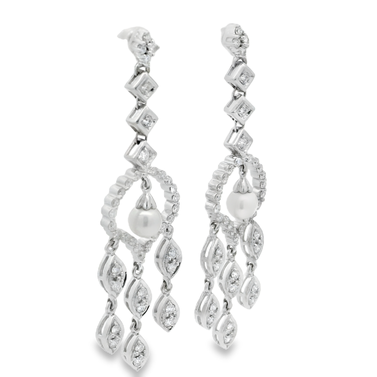 18ct White Gold Chandelier Drop Earrings_2