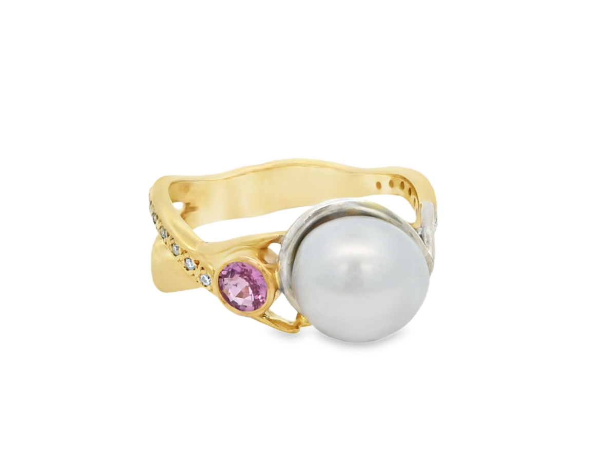 Leon Bakers Making Waves Tear Shaped Broome Pearl With Pink Saphire and diamonds Ring_1