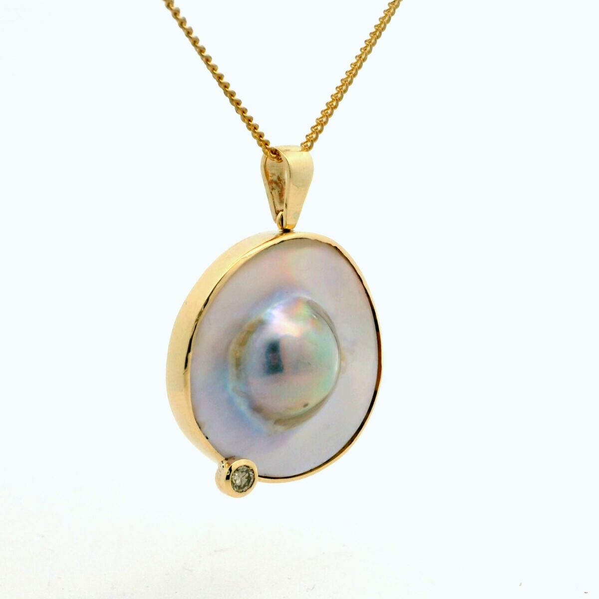 MABE PEARL PENDANT WITH ARGYLE CHAMP DIAMOND_2