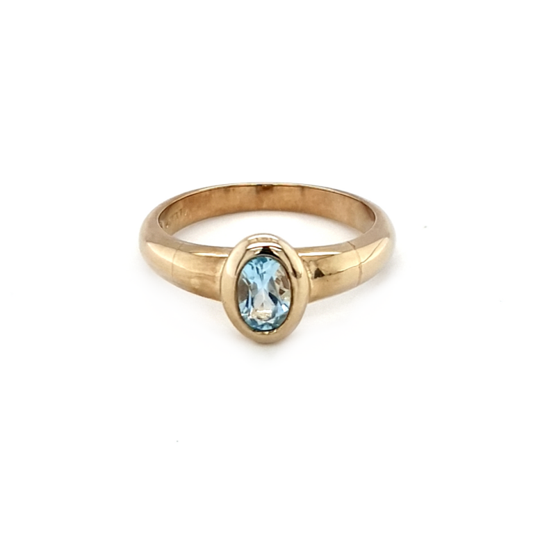 Leon Baker 9K Yellow Gold and Blue Topaz Dress Ring_0