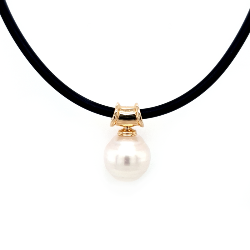 Leon Bakers 9K Yellow Gold Broome Pearl and Neoprene Pendant_0