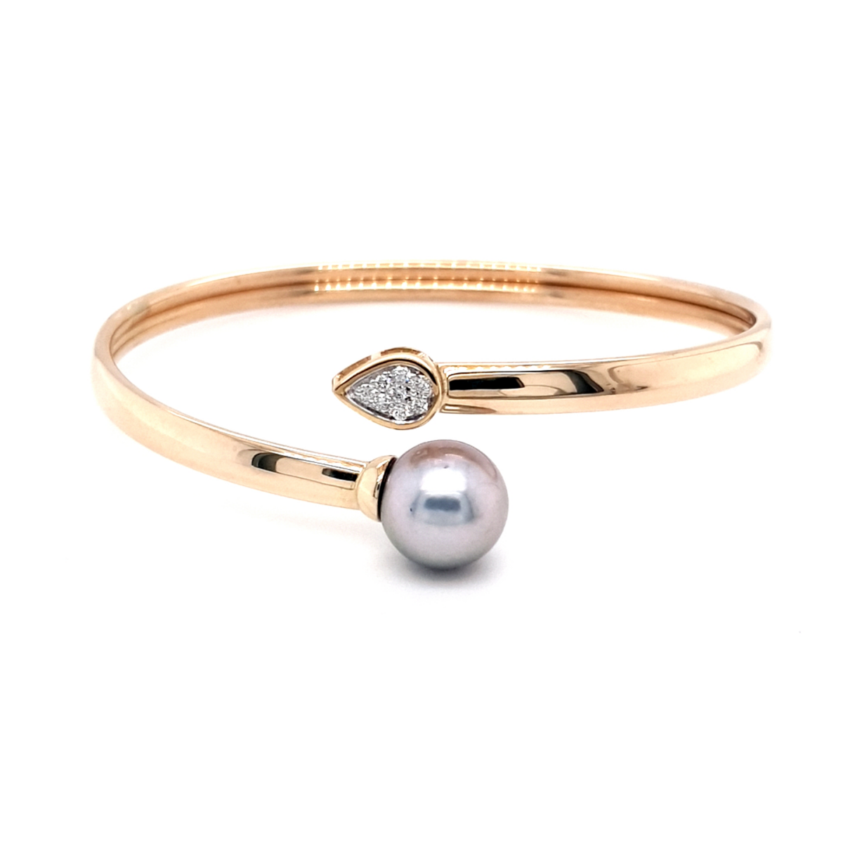 Leon Baker 9K Yellow Gold Diamond and Abrolhos Pearl Bangle_0