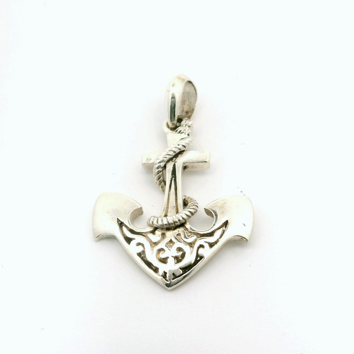 Sil Patterned Anchor Pendant_0