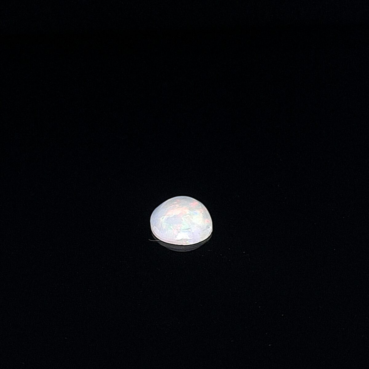 Leon Baker White Opal_0