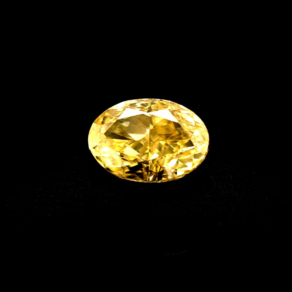 Argyle Fancy Yellow Oval Cut Diamond_1