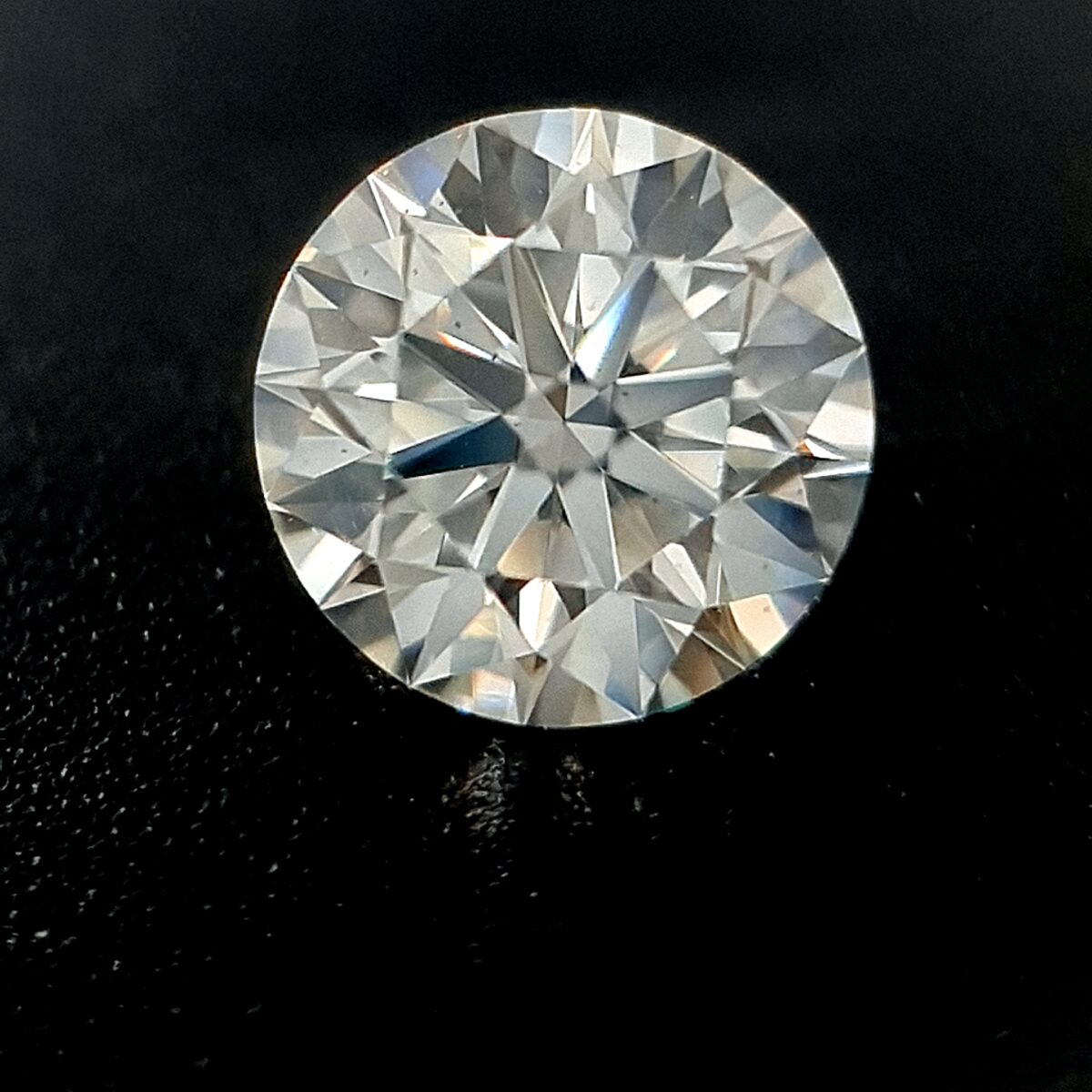 Leon Bakers 0.52ct Round Brilliant Cut Diamond With GIA Number_0